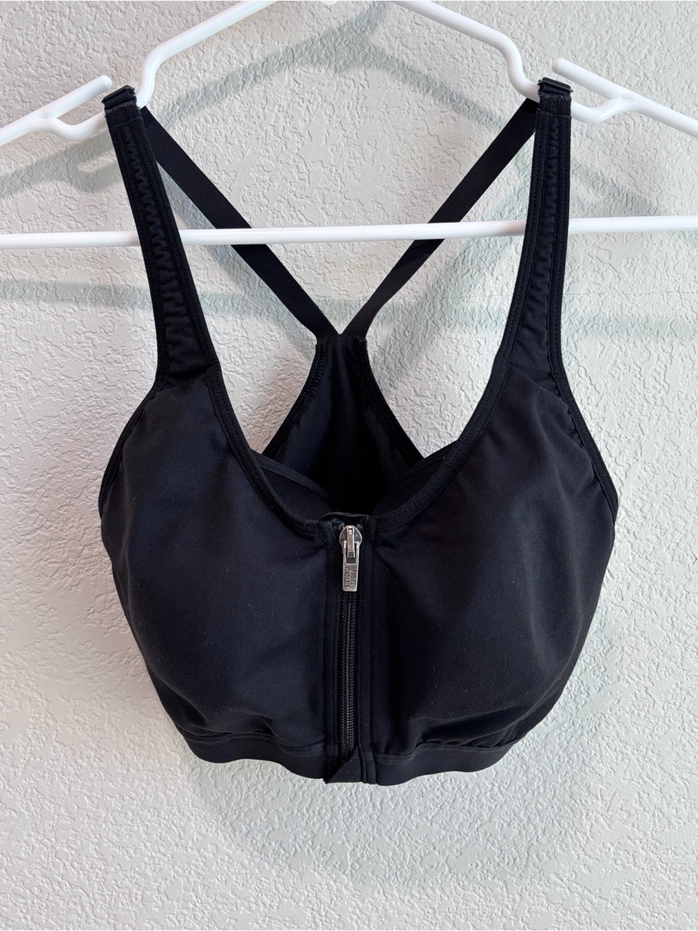 Victoria Sport Victoria’s Secret Black Front Zip Underwire Sports Bra 32C